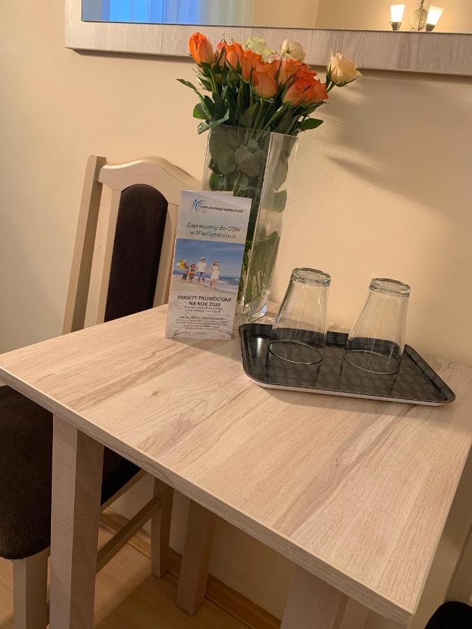 Ow Meduza I Biala Mewa Hotell Miedzyzdroje Exteriör bild