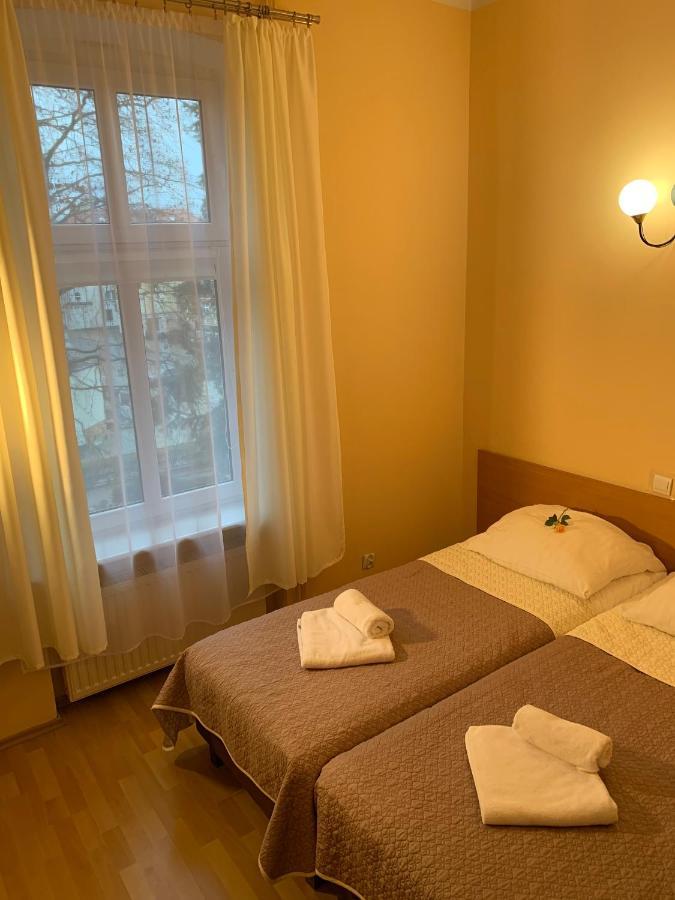 Ow Meduza I Biala Mewa Hotell Miedzyzdroje Exteriör bild